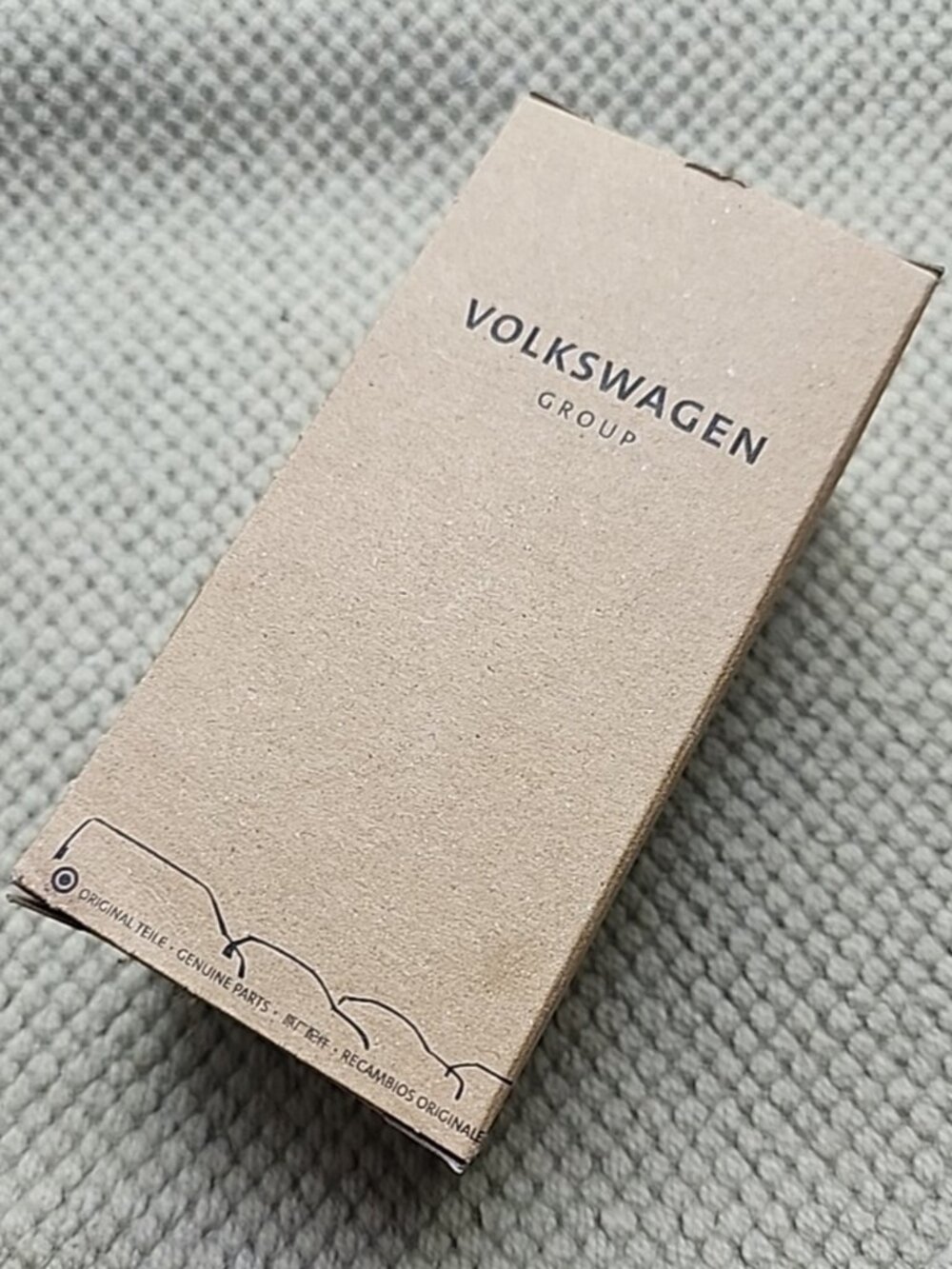 06L-115-562-B Audi VW Volkswagen Oil Filter Genuine OEM New Open Box